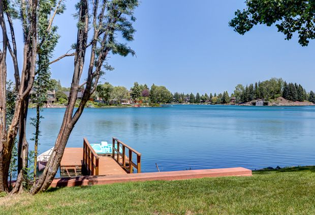 Calgary Lake Homes real estate
